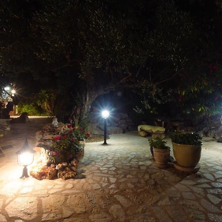 Appartement In Olive Groove House Peloponnesos Western Mani Kalianeika ภายนอก รูปภาพ