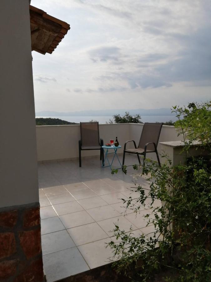 Appartement In Olive Groove House Peloponnesos Western Mani Kalianeika ภายนอก รูปภาพ